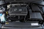 Volkswagen Golf R 5-Door 2017 года (UK)